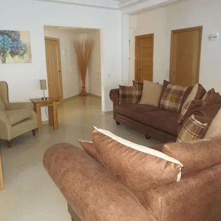 Luxury With Private Pool Walking Distance To And Marina ヴィラ