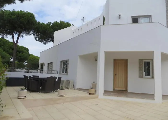 Вилла Luxury With Private Pool Walking Distance To And Marina